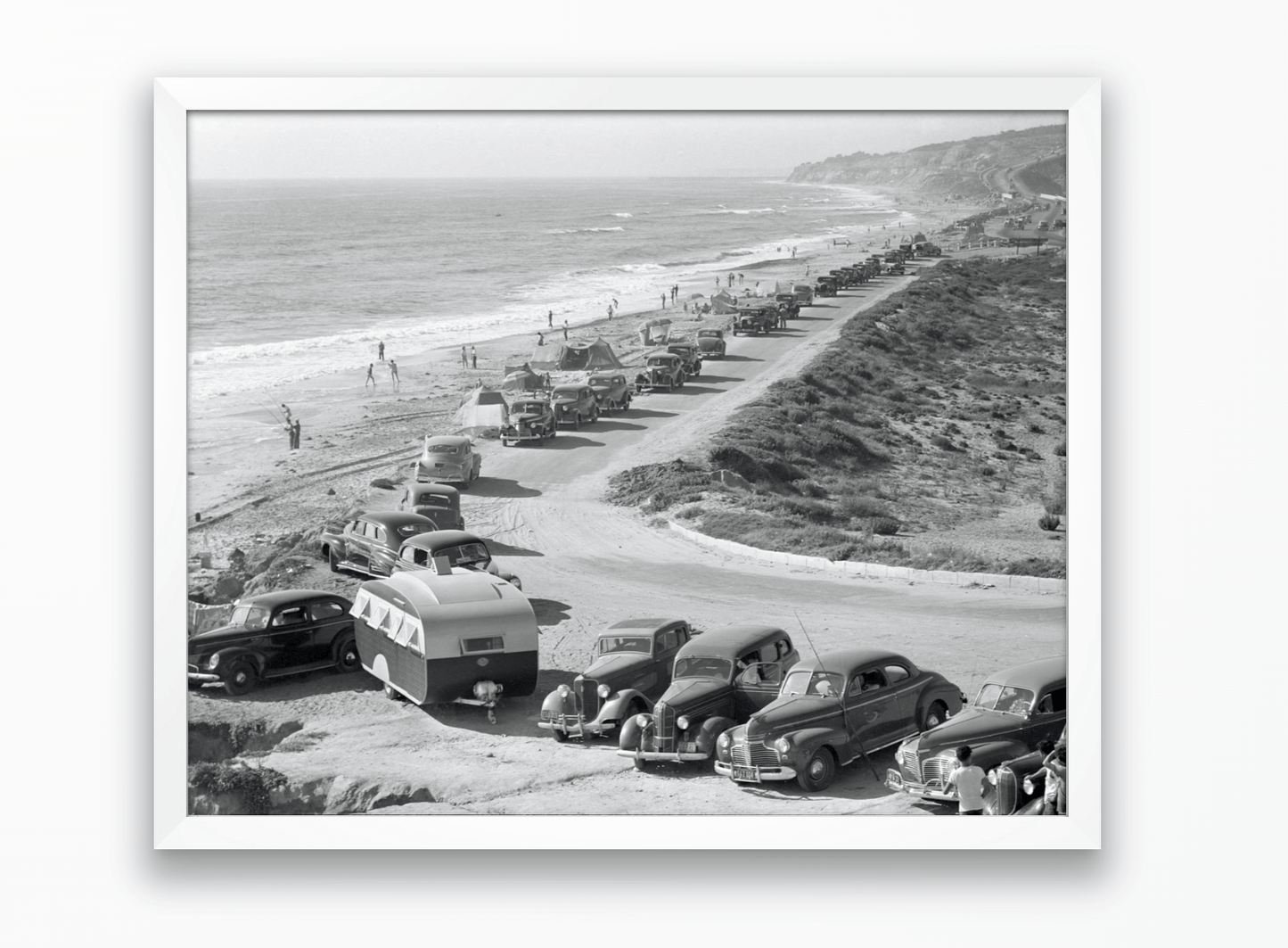 Highway 101 Traffic Near Torrey Pines State Beach, 1941