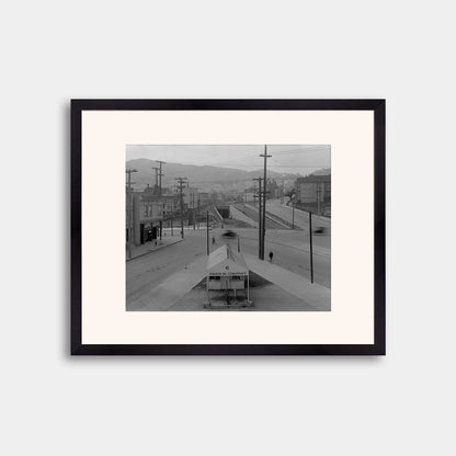Intersection of Castro, Market, and 17th Streets, 1917.