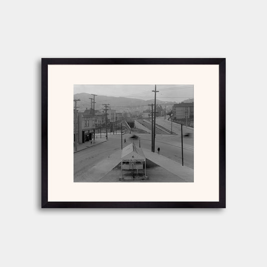 Intersection of Castro, Market, and 17th Streets, 1917.