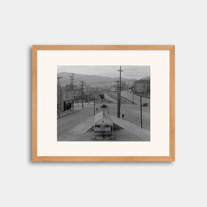 Intersection of Castro, Market, and 17th Streets, 1917.
