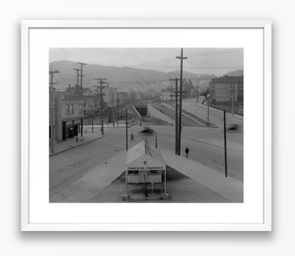 Intersection of Castro, Market, and 17th Streets, 1917.