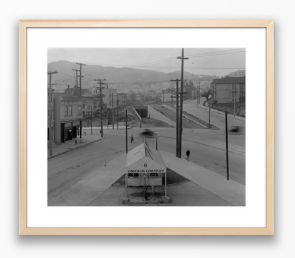 Intersection of Castro, Market, and 17th Streets, 1917.