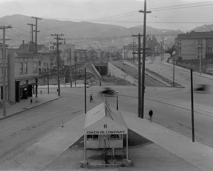 Intersection of Castro, Market, and 17th Streets, 1917.